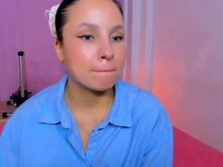 vaiolet-rose camsoda stream image