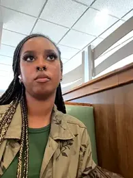 Your_Paris stripchat stream image