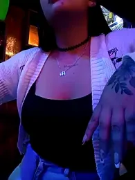 You-kitty2025 stripchat stream image