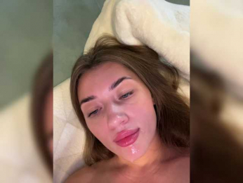 juicy-peachh bongacams stream image