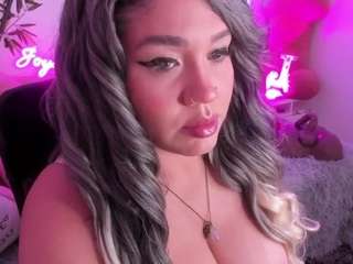 joycethompson camsoda stream image