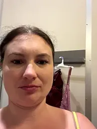 MilfyMrsRobinson stripchat stream image