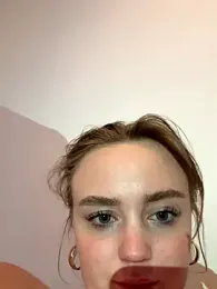 CherryEmmy stripchat stream image