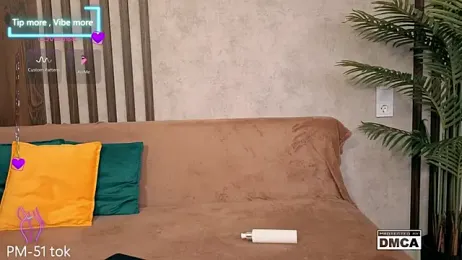 Holl1Would stripchat stream image