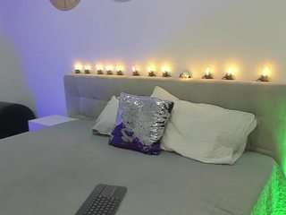 madelanecoote camsoda stream image