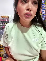 Sara_fun stripchat stream image