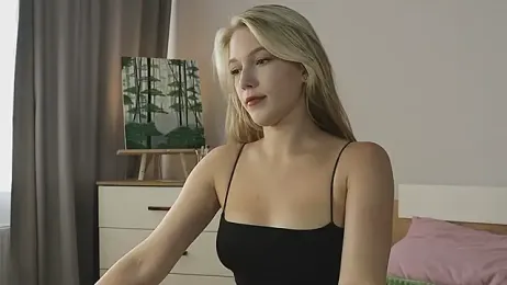 AliceLebel stripchat stream image