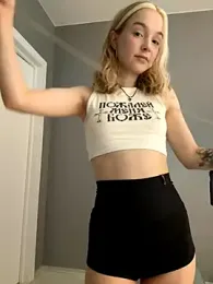 Baby_Tiny stripchat stream image