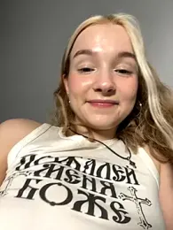 Baby_Tiny stripchat stream image