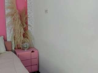 emyliesander camsoda stream image