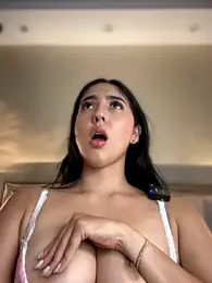 Sofia_Collins- stripchat stream image