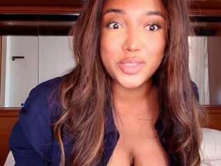 naommiscott camsoda stream image