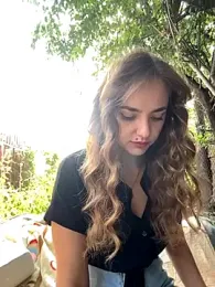 Night_dreams stripchat stream image