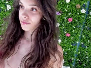 babyaylin chaturbate stream image