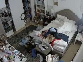 voyeurcam-hornyhostel-02 camsoda stream image