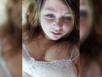 FLUFFY_BEAUTY bongacams stream image