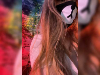 -Summer- bongacams stream image