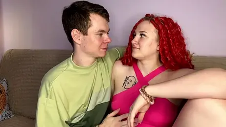 julielourens stripchat stream image