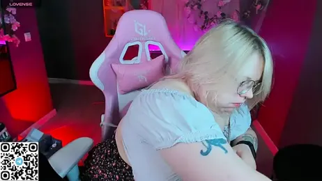 Yoki_Shizuko stripchat stream image