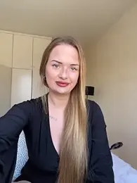 ElenaRebelle stripchat stream image