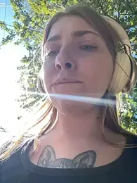 Sunny___Bunny stripchat stream image