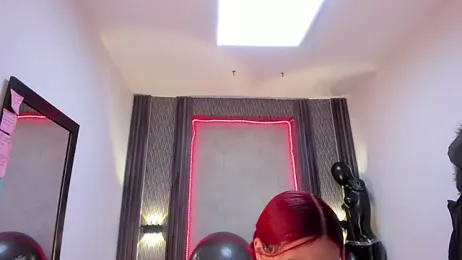 selene_red_ stripchat stream image