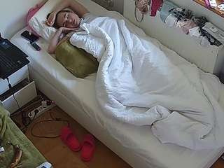 voyeurcam-julmodels-bed-7 camsoda stream image