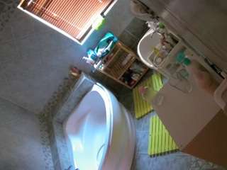 voyeurcam-julmodels-bath-1st-2 camsoda stream image