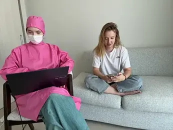 Nura_n_Sarah stripchat stream image