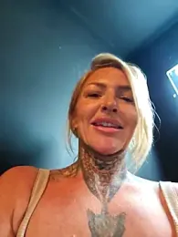 YourMommyBlair stripchat stream image