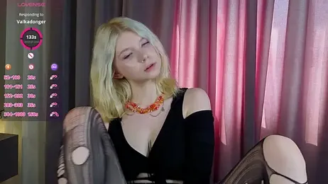 DaisyElmers stripchat stream image