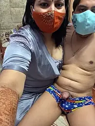 MOM-SUN-COUPLE stripchat stream image