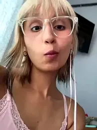 bigbabykiki stripchat stream image