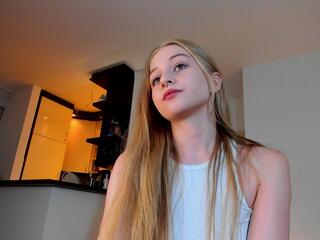 Mia Meowy flirt4free stream image