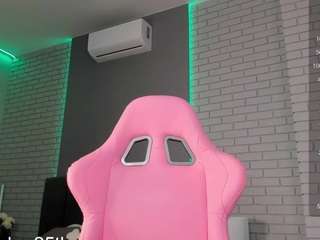 hazel7 camsoda stream image