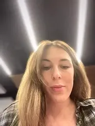 MommmyYummy stripchat stream image