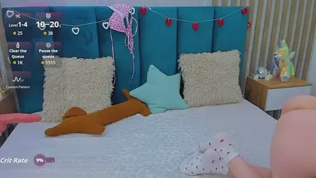 Emilly_Hart stripchat stream image