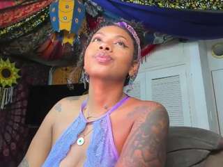 elizagrey camsoda stream image