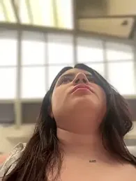 horny_roomiess stripchat stream image