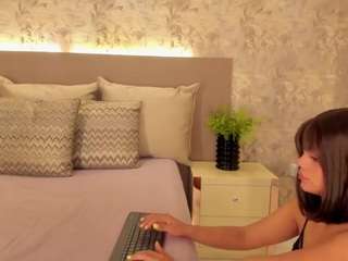 ivyellis camsoda stream image