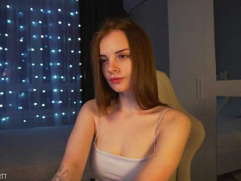 AliceCost bongacams stream image