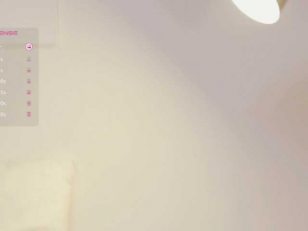 MissEssie bongacams stream image