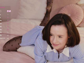 MissEssie bongacams stream image