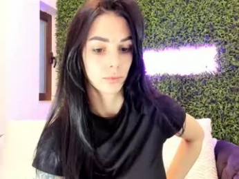 hotfallingdevil chaturbate stream image