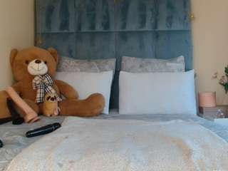 melons2001 camsoda stream image