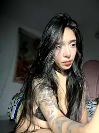 kiaraglam2 stripchat stream image