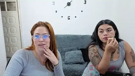 lesb_milf stripchat stream image