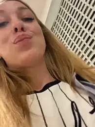 Sweet___Emily stripchat stream image