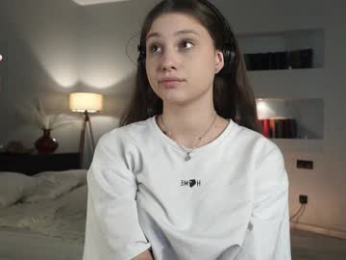 margarethowell chaturbate stream image