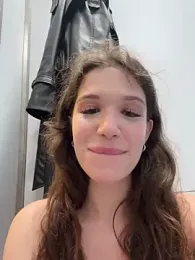 shy_priincess stripchat stream image